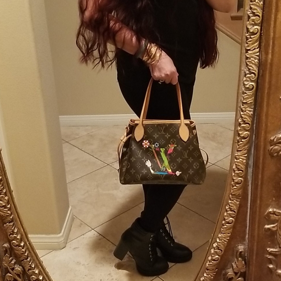 ๐HOST PICK๐ Louis Vuitton Takashi Murakami Neverfull - Picture 15 of 16